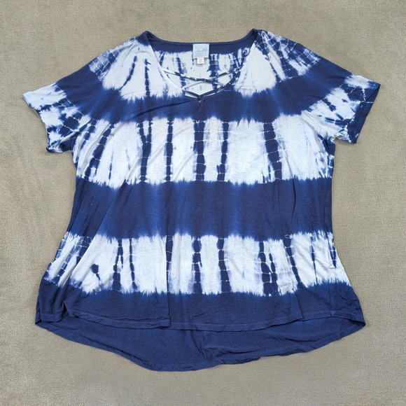 Sunday Shirt Womens 2X Blue White Tie Dye Strappy V Neck Relaxed Short Sleeve — photo 2